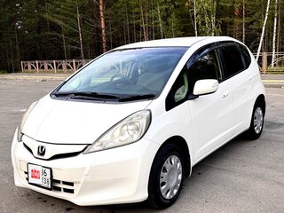 2013 Honda Fit II, белый, 900000 рублей, вид 1