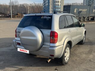 2000 Toyota RAV4 II (XA20), серебристый, 680000 рублей, вид 4