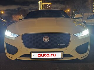 2019 Jaguar XE I Рестайлинг, белый, 3550000 рублей, вид 3
