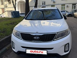 2018 Kia Sorento II Рестайлинг, белый, 1900000 рублей, вид 5
