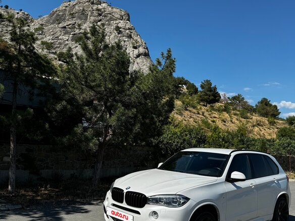 2018 BMW X5 30d III (F15), белый, 3600000 рублей - вид 1