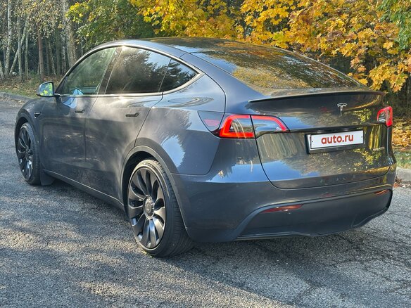 2023 Tesla Model Y Performance I, серый, 2931600 рублей