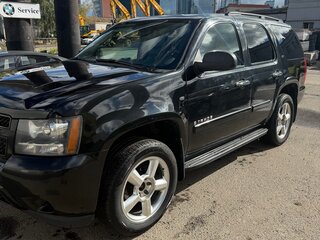 2008 Chevrolet Tahoe III, чёрный, 1450000 рублей, вид 5