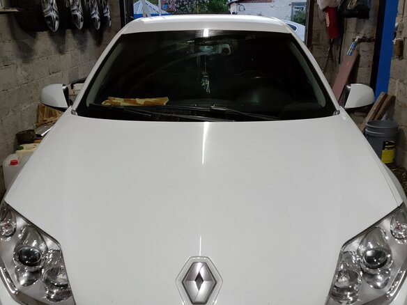 2008 Renault Laguna III, белый, 540000 рублей