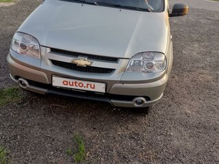 2012 Chevrolet Niva I Рестайлинг, серый, 500000 рублей, вид 1