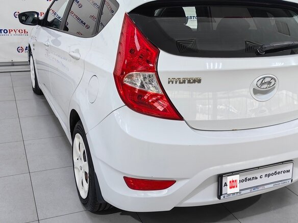 2014 Hyundai Solaris I, белый, 1200000 рублей - вид 13