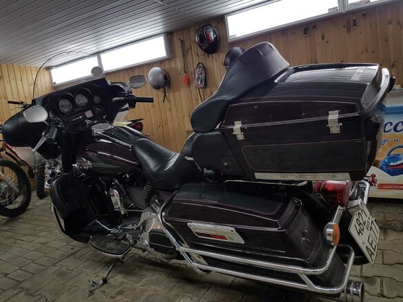 2004 Harley-Davidson Electra Glide, оранжевый, 900000 рублей - вид 4