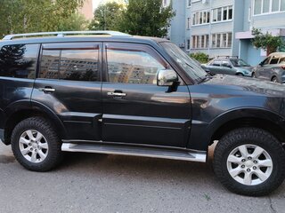 2008 Mitsubishi Pajero IV, чёрный, 1400000 рублей, вид 3