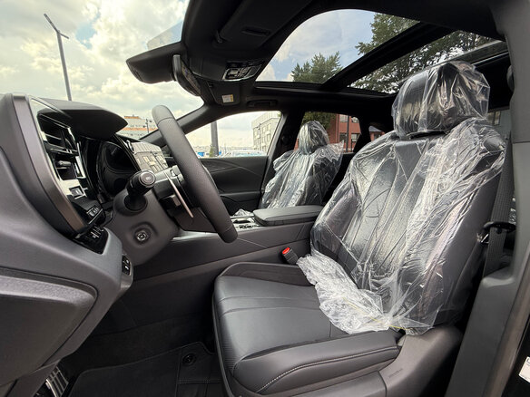 2026 Lexus RX 500h V, чёрный, 12140000 рублей - вид 7