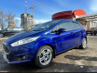 2015 Ford Fiesta Mk6 Рестайлинг, синий, 900000 рублей, вид 1