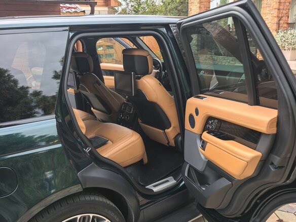 2020 Land Rover Range Rover IV Рестайлинг, зелёный, 8950000 рублей - вид 14