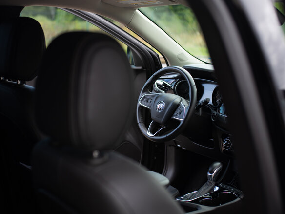 2020 Buick Encore GX I, чёрный, 1600000 рублей - вид 6