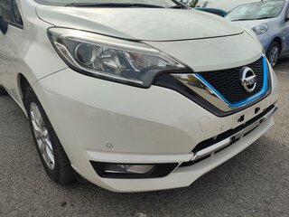 2019 Nissan Note e-Power II Рестайлинг, белый, 1500000 рублей, вид 4