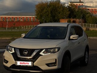 2021 Nissan X-Trail III Рестайлинг, белый, 2000000 рублей, вид 1