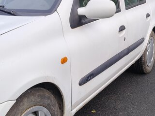 2002 Renault Symbol I Рестайлинг, белый, 150000 рублей, вид 3
