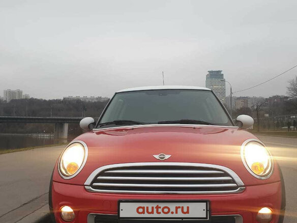 2013 Mini Hatch Cooper II (R56) Рестайлинг, красный