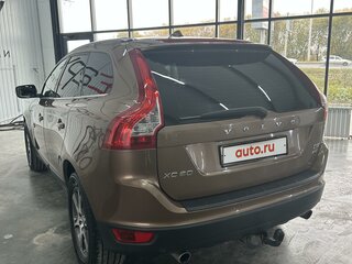 2010 Volvo XC60 I, золотистый, 1000000 рублей, вид 3