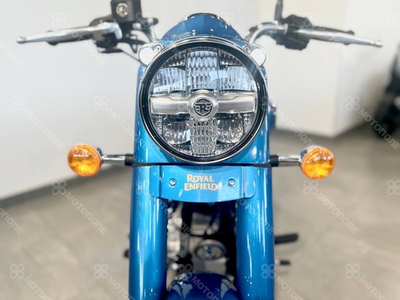 2026 Royal Enfield Classic 350, голубой, 497000 рублей - вид 12