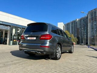2017 Mercedes-Benz GLS 400 I (X166), серый, 4400000 рублей, вид 5