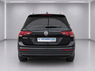 2019 Volkswagen Tiguan II, чёрный, 1990000 рублей, вид 3