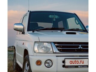 2005 Mitsubishi Pajero Mini II, белый, 450000 рублей, вид 1