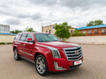 2015 Cadillac Escalade IV, красный, 3800000 рублей - вид 1