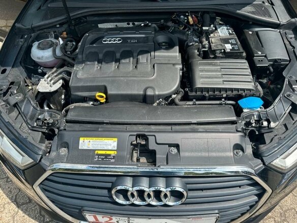 2019 Audi A3 III (8V) Рестайлинг, чёрный, 1860000 рублей - вид 13