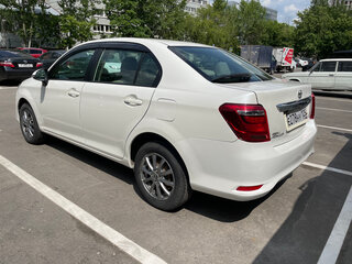 2015 Toyota Corolla Axio XI (E160, E170, E180) Рестайлинг 1, белый, 1000000 рублей, вид 5