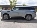 2026 Infiniti QX80 II, серебристый, 14626268 рублей - вид 2