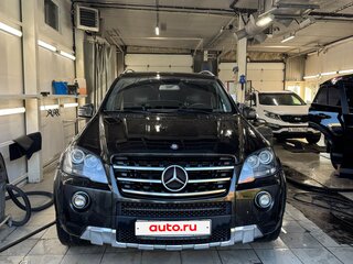 2010 Mercedes-Benz M-Класс AMG 63 AMG II (W164) Рестайлинг, коричневый, 2100000 рублей, вид 3