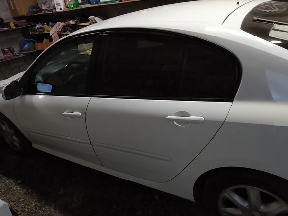 2008 Renault Laguna III, белый, 540000 рублей - вид 3