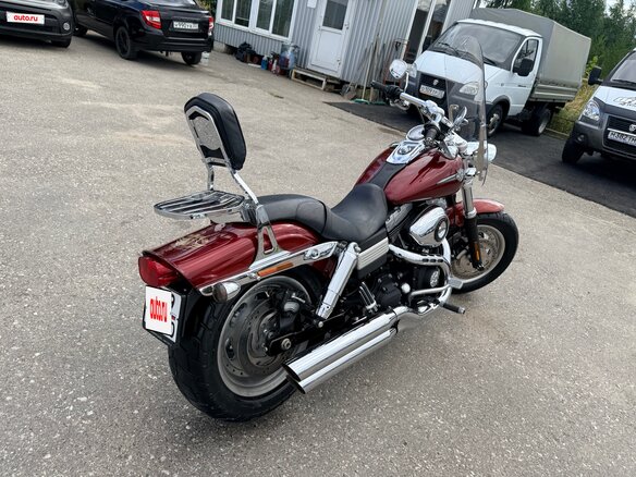 2010 Harley-Davidson Fat Bob, красный, 777000 рублей - вид 4