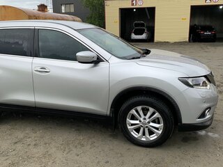 2015 Nissan X-Trail III, серебристый, 1800000 рублей, вид 2