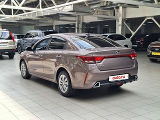 2020 Kia Rio IV Рестайлинг, коричневый, 1300500 рублей, вид 5