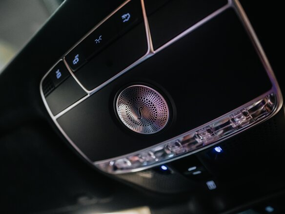 2015 Mercedes-Benz S-Класс AMG 63 AMG III (W222, C217), синий, 6700000 рублей - вид 14