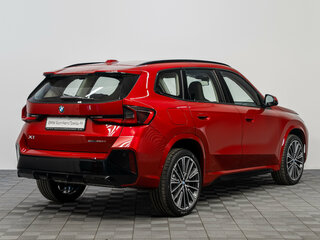 2026 BMW X1 Long 25Li xDrive III (U11/U12), красный, 6490000 рублей, вид 2
