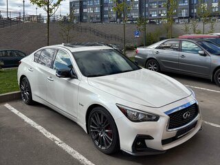 2018 Infiniti Q50 I Рестайлинг, белый, 2950000 рублей, вид 1