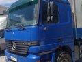 2002 Mercedes-Benz Actros, синий, 1200000 рублей - вид 1