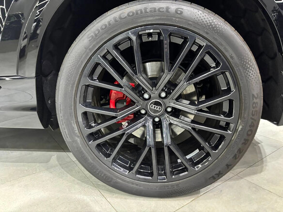 2024 Audi Q8 55 TFSI I (4M) Рестайлинг, чёрный, 12999999 рублей - вид 6