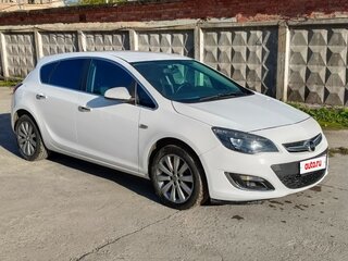 2013 Opel Astra J Рестайлинг, белый, 900000 рублей, вид 2