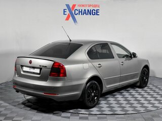 2010 Skoda Octavia II (A5) Рестайлинг, серый, 545000 рублей, вид 5