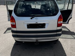 2002 Opel Zafira A, серебристый, 470000 рублей, вид 3