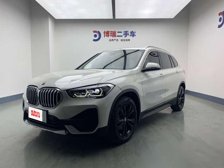 Открыть фотографии: BMW X1 II (F48) Рестайлинг