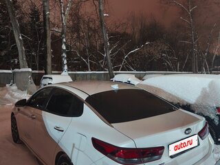 2018 Kia Optima IV Рестайлинг, белый, 1830000 рублей, вид 4