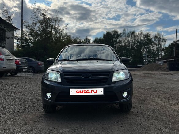 2015 Lada (ВАЗ) Granta I, серый, 475000 рублей - вид 1