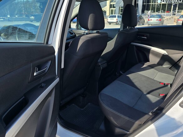 2014 Suzuki SX4 II (S-Cross), белый, 1190000 рублей - вид 28