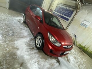 2012 Hyundai Solaris I, красный, 550000 рублей, вид 2