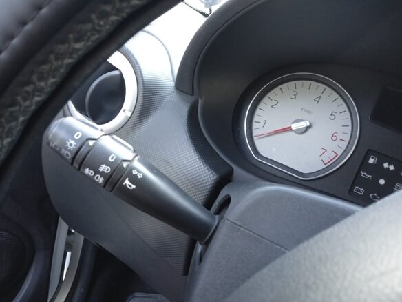 2013 Renault Logan I Рестайлинг, белый, 610000 рублей - вид 17