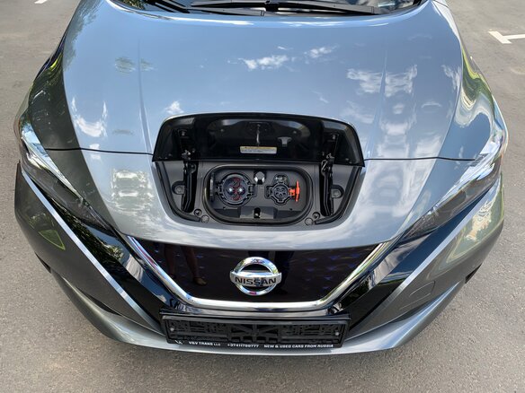 2019 Nissan Leaf II (ZE1), серый - вид 21