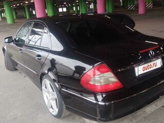 2007 Mercedes-Benz E-Класс 230 III (W211, S211) Рестайлинг, чёрный, 1100000 рублей, вид 4